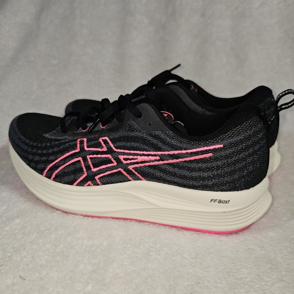 ASICS EvoRide SPEED Size 8.5 - Picture 3 of 13